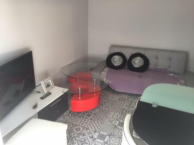 Modern Seaside Apartment 700 Mt From Beach Эль-Пуэрто-де-Санта-Мария Экстерьер фото